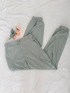 NWT The North Face Karakash Cargo Pants Green High Waist 8 Casual Wear Gorpcore